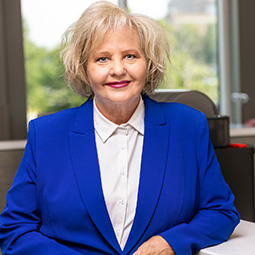 Dean Jeannette Andrews