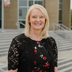 Kim McMahill